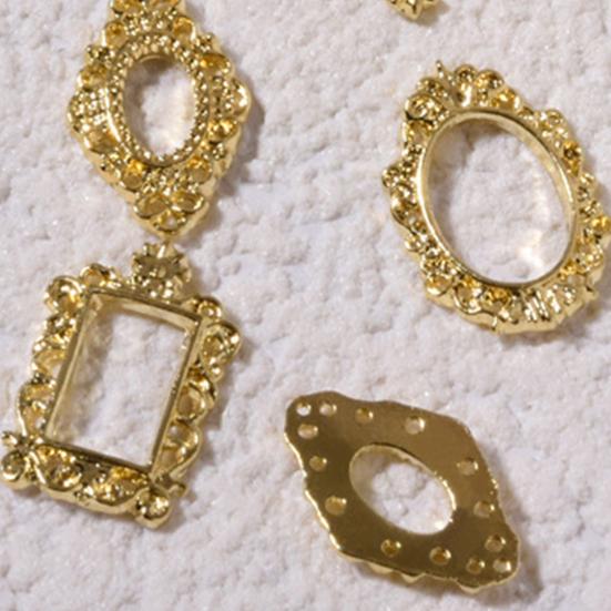 Yousheng 5Pcs/Pack Nail Decor Vintage Hollow-carved Design Alloy 3D Nail Manicure Craft Ornaments for Nail Design