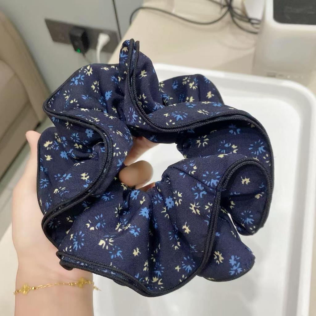 Extra Large Ruffled Retro Mori Style Scrunchie with Korean High-End Fabric Hair Tie