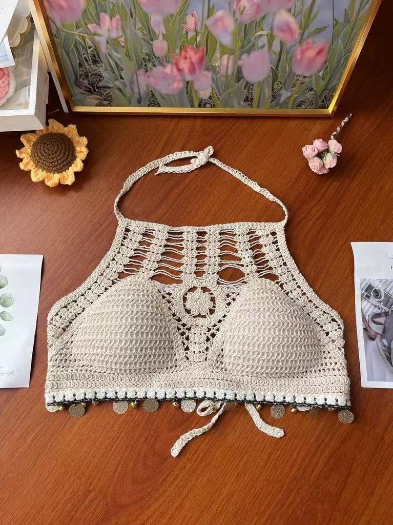 Neuer hohler Häkelstrick-Kleiner Träger Damen-Heißquellenurlaub Strand-Bikini Vielseitiger Nackenband-Brustpolster-Weste