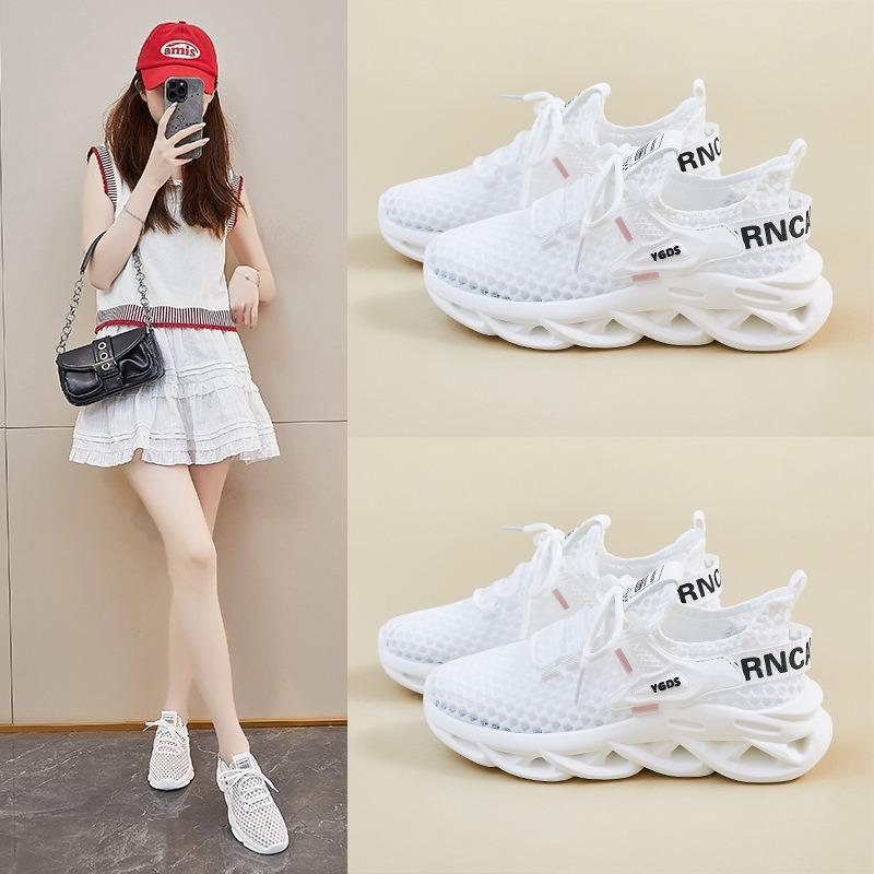Sommer neue fliegende gewebte Schuhe Sport Damen Mesh atmungsaktiv Studenten Freizeitschuhe flach Laufen