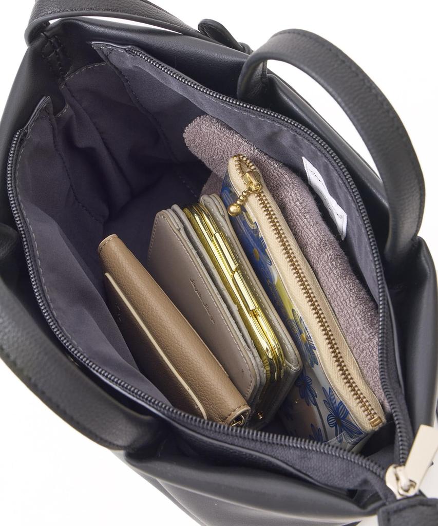 Shoulder Bag with Handle and Shoulder Pad Shoulder-friendly Three-layer