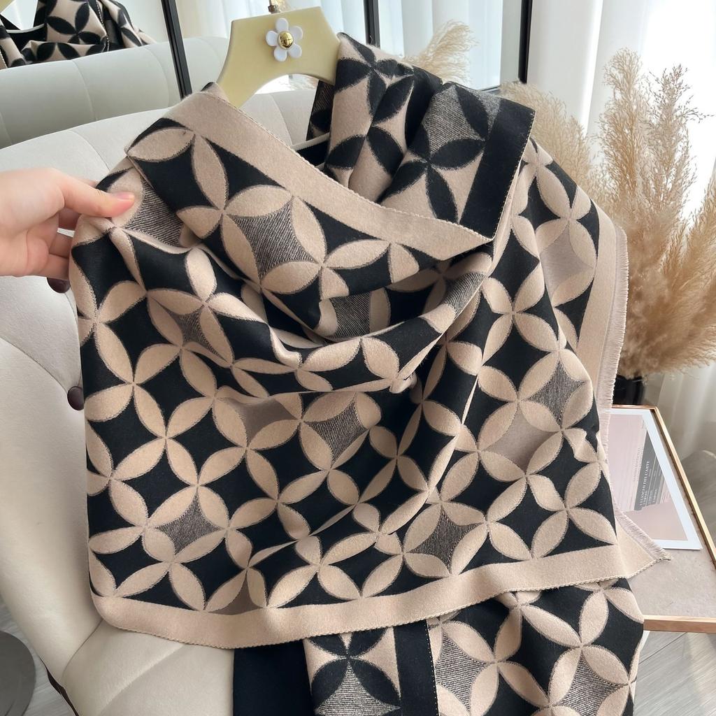 Scarf Women'S Diamond-Shaped Lattice Autumn And Winter Korean Thickened Air-Conditioned Room Warm Shawl Women'S Scarf