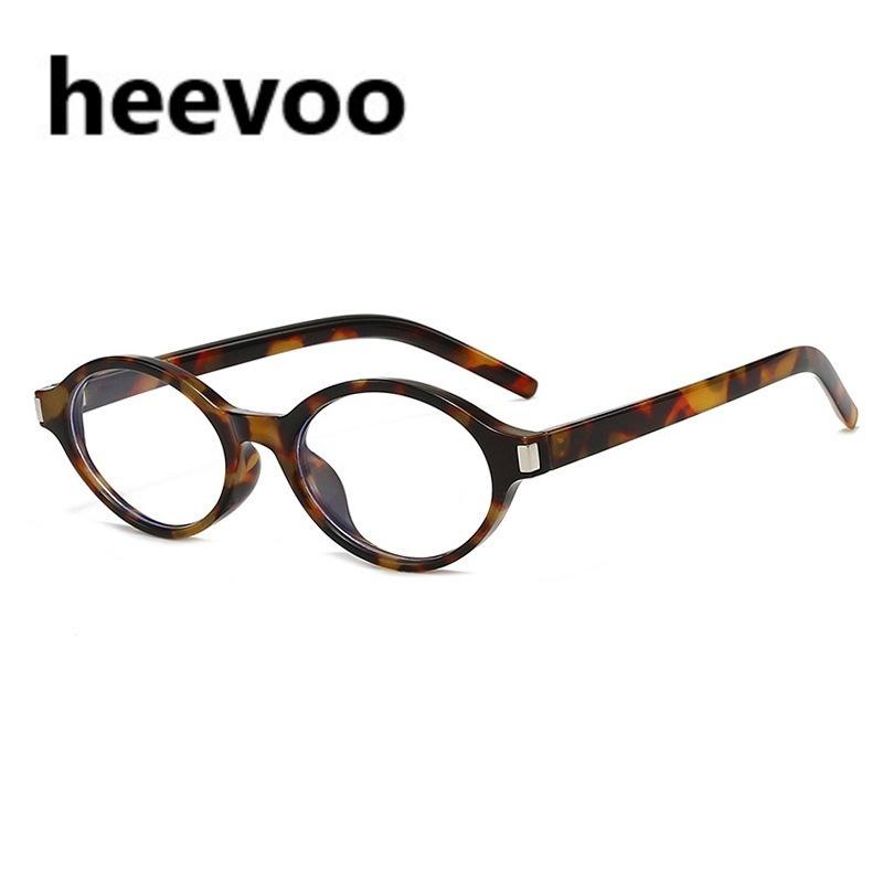 

Fashion Small Frame Rivet Sunglasses Women Vintage Oval New Advanced Minimalist Style Sun Glasses Female UV400 only 1pcs sunglasses леопардовый