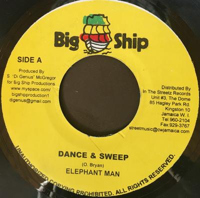 7inch Record ELEPHANT MAN - Dance & Sweep NONE Big Ship 2009 Jamaica Reggae, Ska & Dub Used