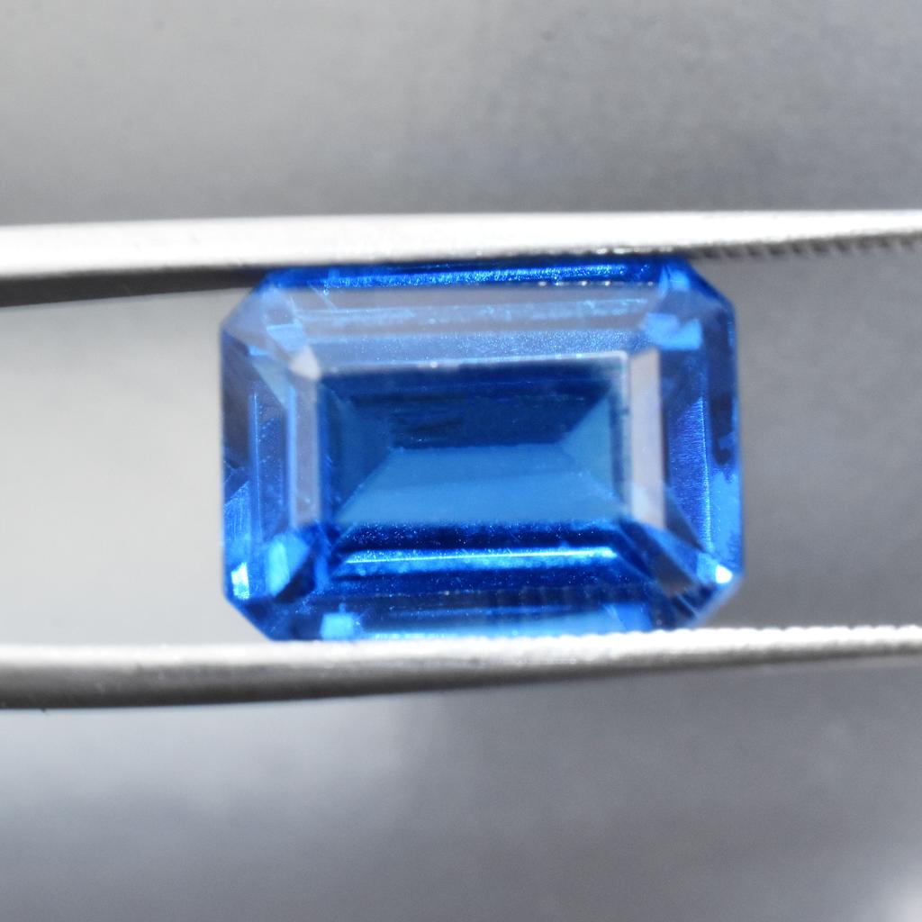 Natural Blue Tanzanite Loose Gemstone Emerald Cut 13.70 Ct for Jewelry Making and Gem Collections
