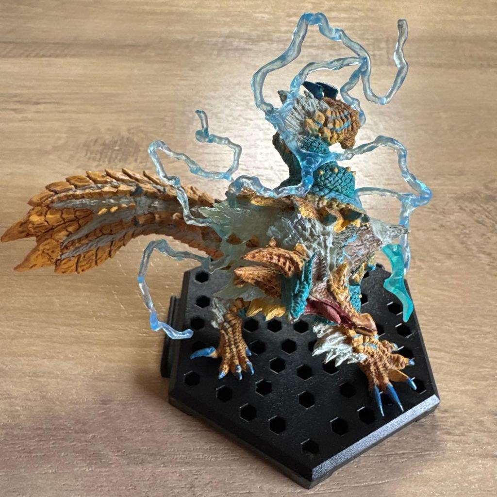 [USED] Monster Hunter Zinogre Figure Standard Model
