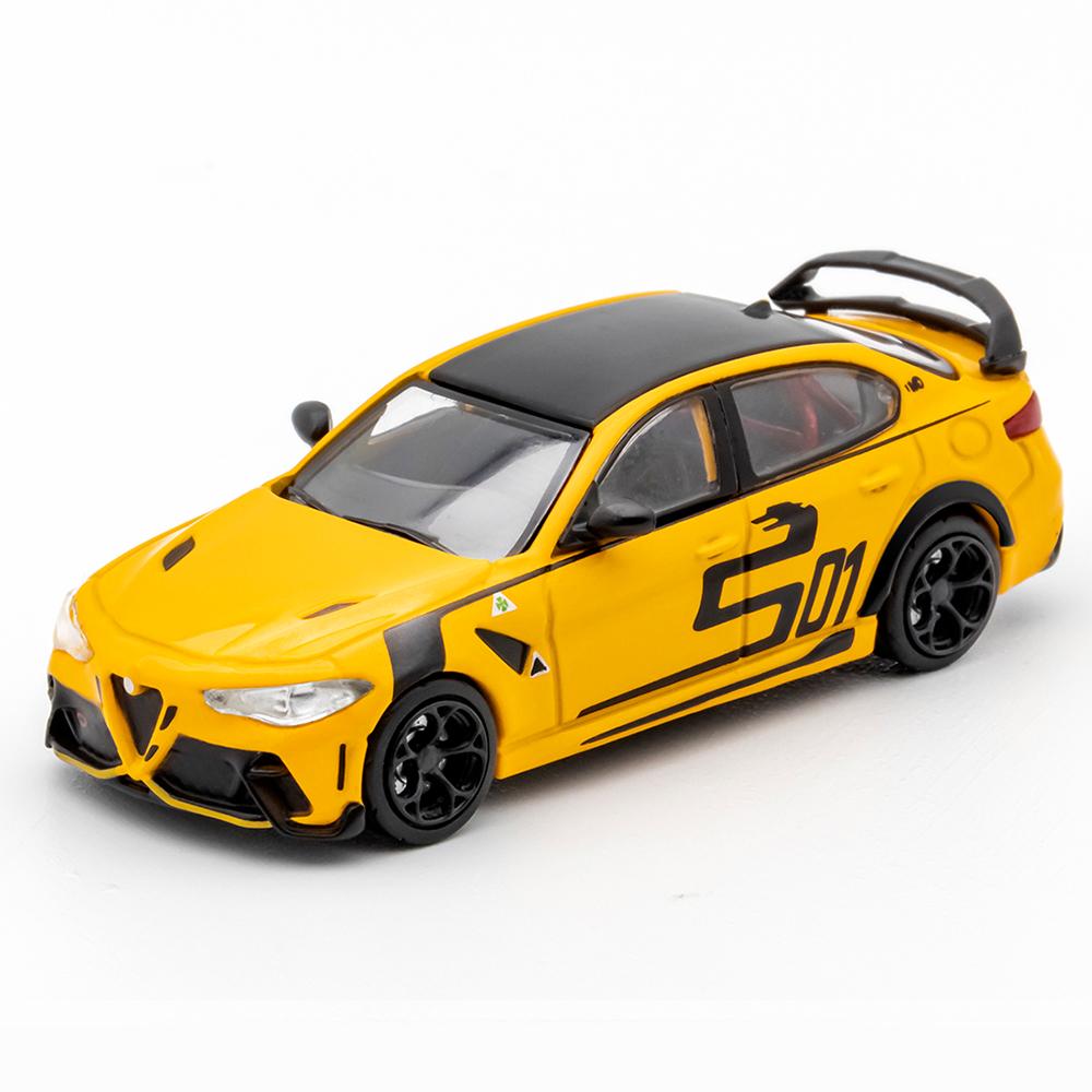 QGDM1 DCT 1/64 Alfa Romeo Giulia GTAm Model Sports Car Vintage Cars Diecast Vehicle Collection Toy for Adults