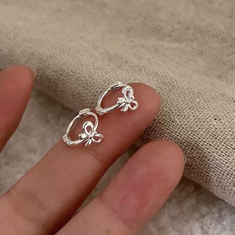 Golden Silver Color Bow Knot Hoops for Girls Small Ear Cuff Earrings Trendy Sweet Round Circle Cute Earrings Fashion Jewelry