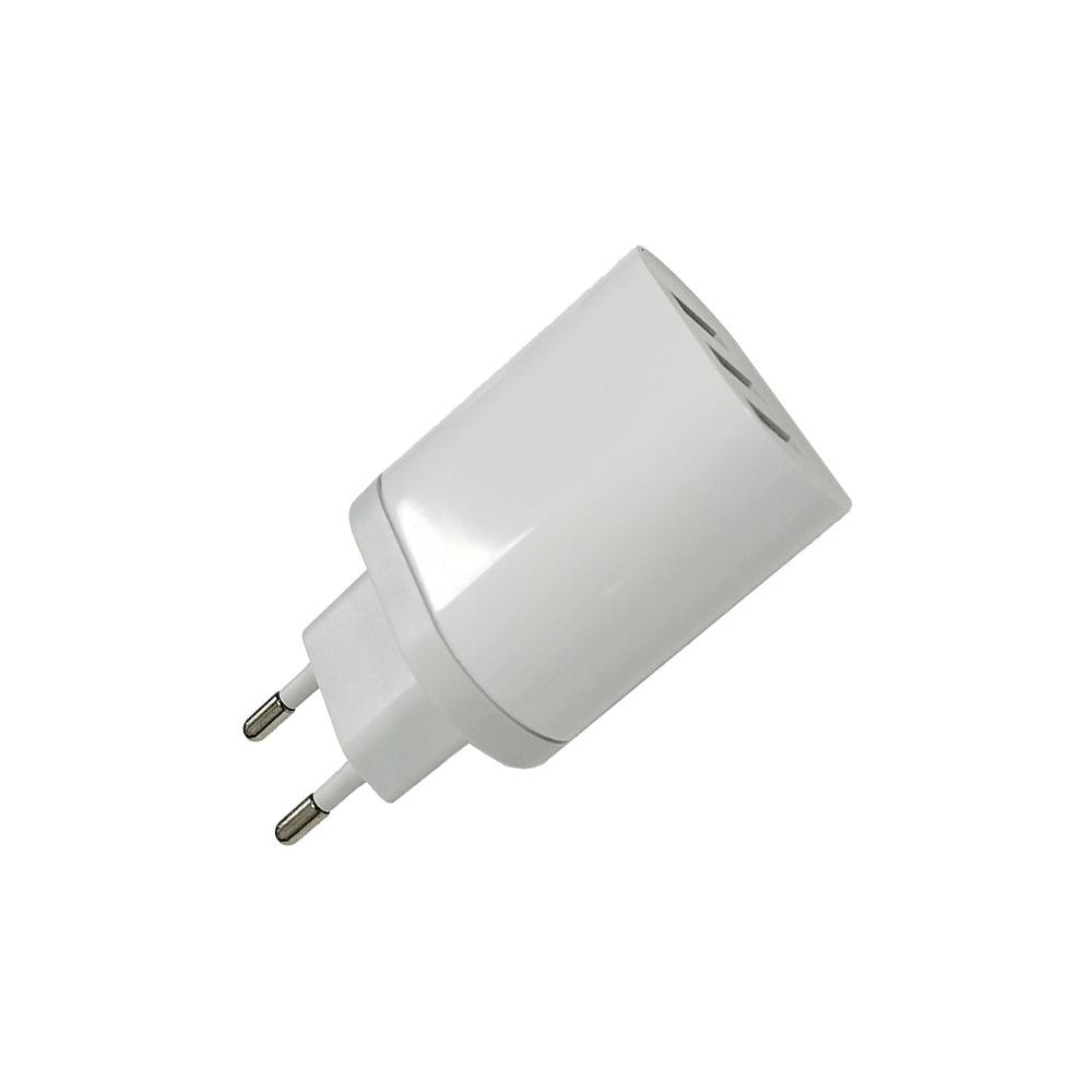 CE-Certified 5V3A Multi-Port 3-USB Fast Charger for Mobile & Tablets