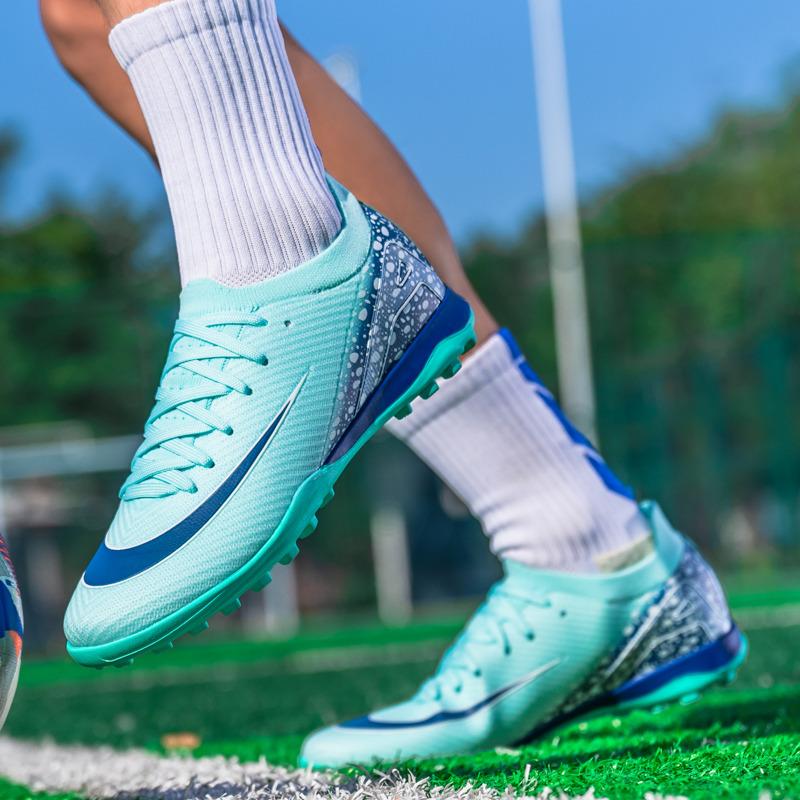 Høykvalitets fotballsko for kunstgress Unisex Profesjonell Lett Fotballtreningssko Mesh Futsal Fotballsko For Kvinner Menn