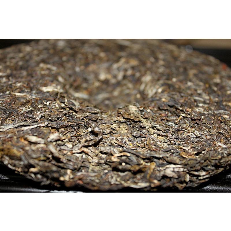 High Quality 357g Yunnan Pu'er Raw Tea Healthy Drink