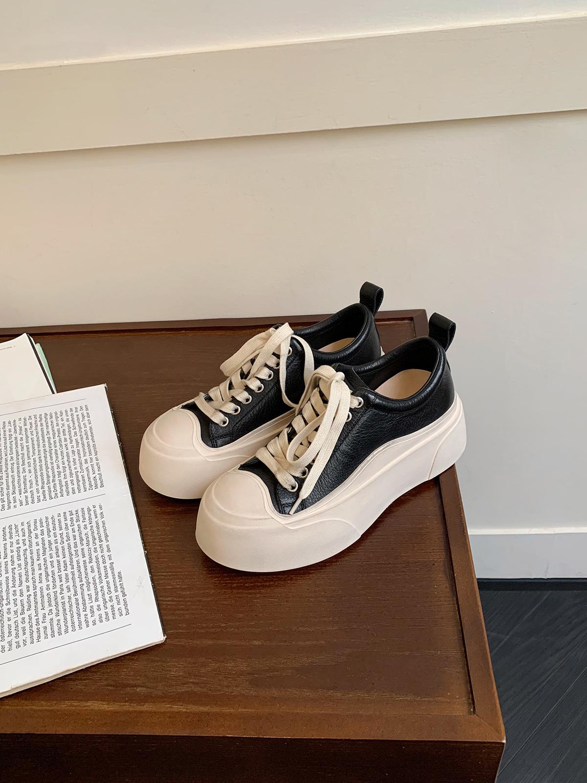 

Cowhide version~ Grape mother has the same genuine leather versatile round head heightened thick sole old dirty shoes women s casual sports shoes 35