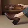 Neue Damen-Leder-Loafer in Übergröße, einfarbige Halbschuhe mit mittlerem Absatz aus Rindsleder mit dicker Sohle, Low-Top-Schuhe für alle vier Jahreszeiten, Einzelne Schuhe für Damen