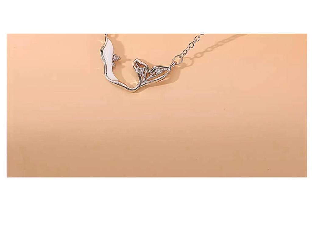 Nickel Silver Plated Gold Fishtail Necklace with Mother-of-Pearl: Elegant Mermaid-Inspired Clavicle Chain for Women