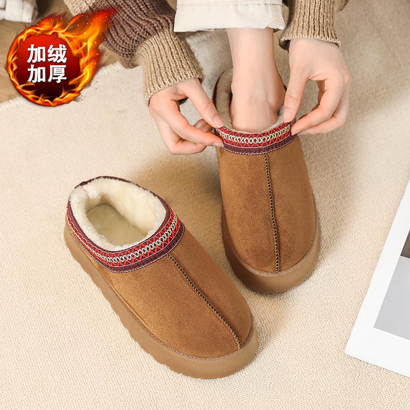 Cotton shoes, new large-size European and American thick-soled snow boots in autumn and winter, heightening and velvet to keep warm, wearing women'