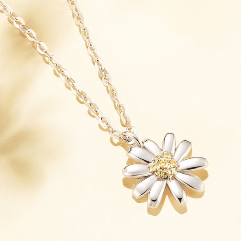 J.ESTINA DAISLY Necklace (JJDANQ5B3252SW420)