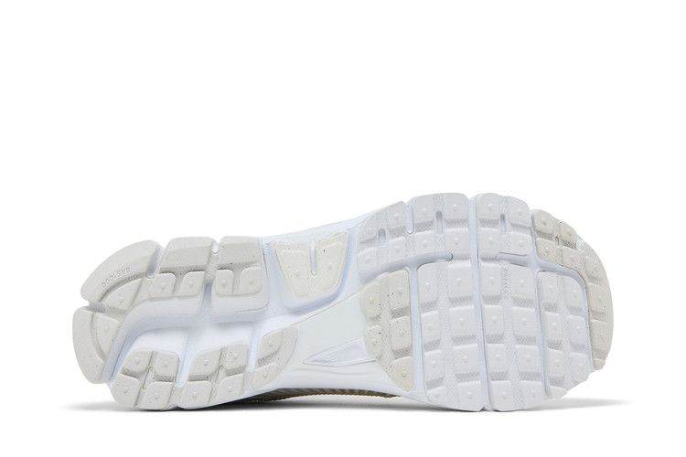 Nike Zoom Vomero 5 Triple White (Da donna)