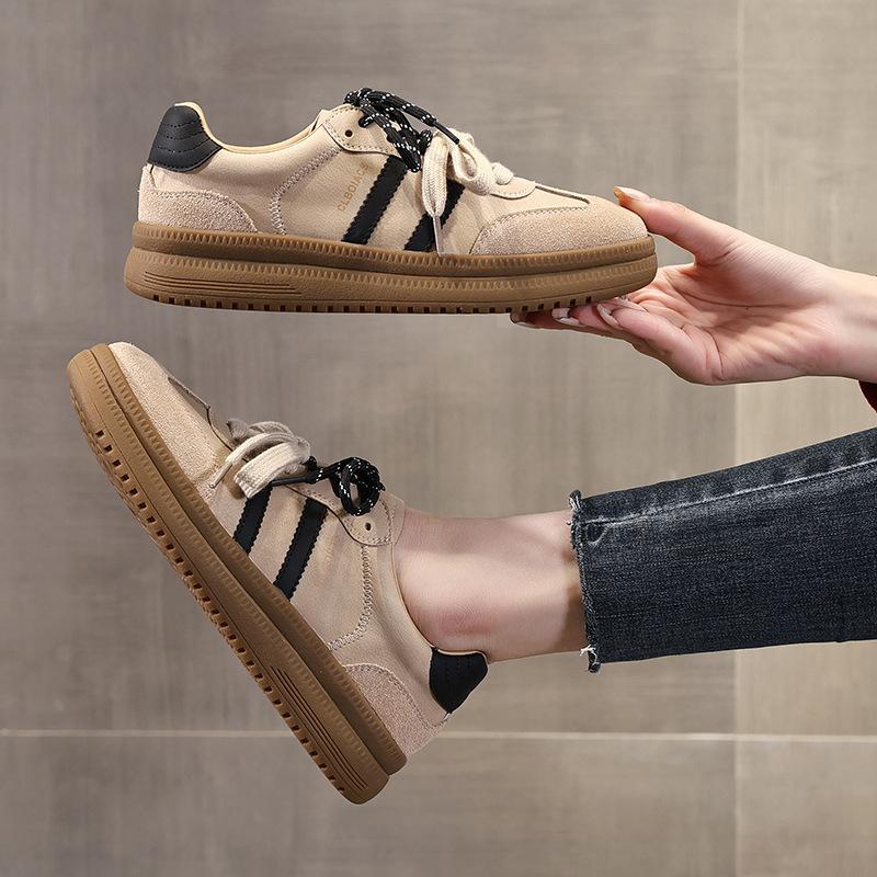 Leather Board Shoes Women's Autumn 2026 Soft-soled Versatile Women's Lace-up Casual Color Matching Sports Shoes