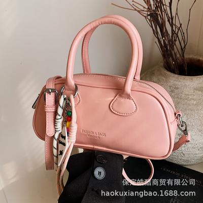 Premium Bag Women's Spring and Summer 2025 New Popular Versatile Handbag Shoulder Bag Commuter Messenger Pillow Bag