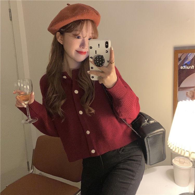 Spring Retro Petite Knitted Cardigan – Women's Short Round Neck Sweater with Hong Kong Style