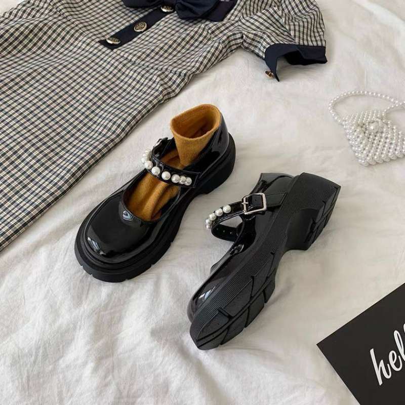 French Retro British Style Small Leather Shoes Girl 2025 Spring New Pearl Fairy Word with Platform Mary Jane Single Shoes