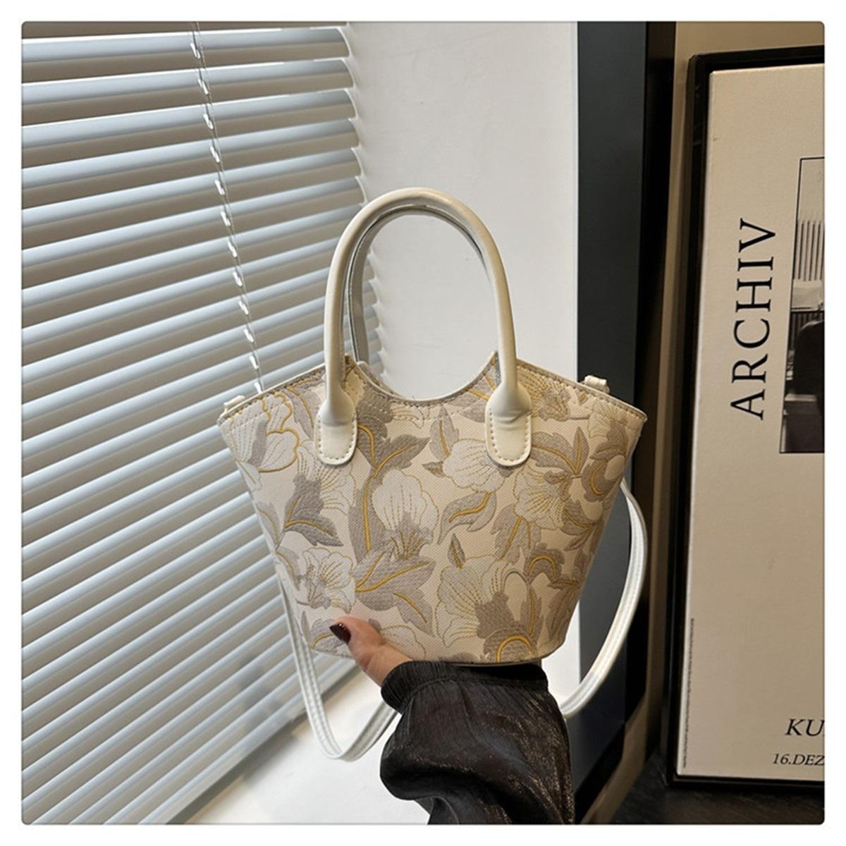 

Вместительная Компактная Изысканная Печать Женская Винтажная Одноплечевая Наклонная Сумка Маленькие Квадратные Сумки белый