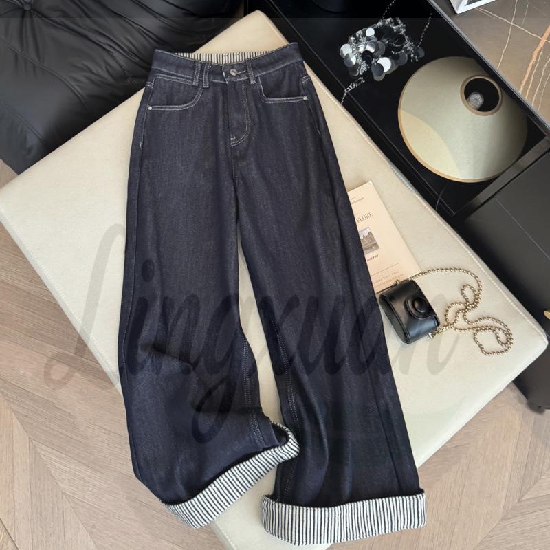 

Korean Style Striped Velvet Hem High Waist Straight Jeans for Women Large