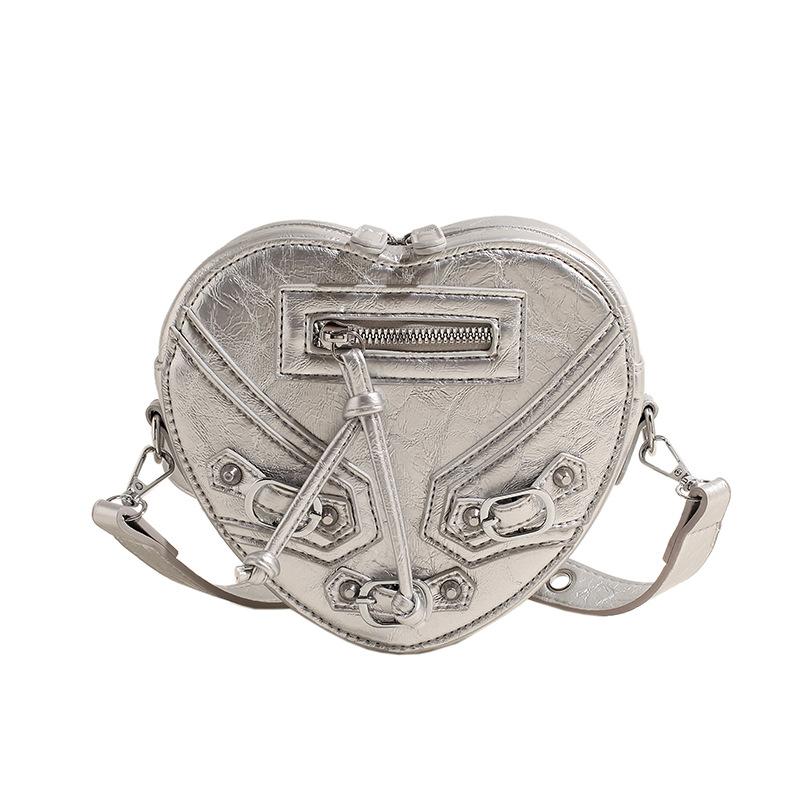 Bags Personality Love Small Bag 2025 New Korean Version Fashion Rivet Trend Ins Internet Celebrity Ladies Messenger Bag