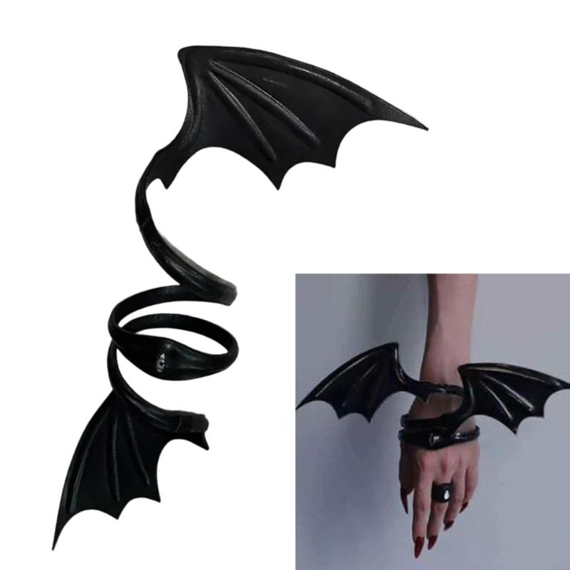 Gothic Punk Choker Fledermausflügel Halskette für Frauen mit verstellbarer Kettenlänge Robuste PU-Ledermaterialien Designs