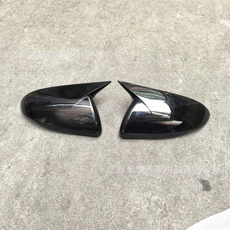 Carbon Fiber Pattern Horn-Shaped Rearview Mirror Cover for 2011-2021 Hyundai Elantra