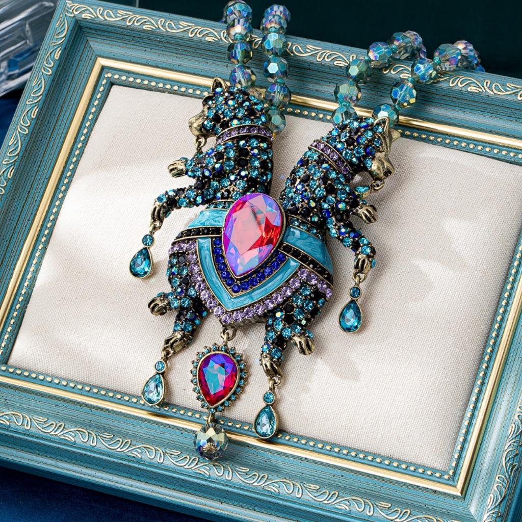 European and American Fashion Trend Vintage Heavy Industry Glass Bead Knotted Full of Diamonds Double Leopard Necklace