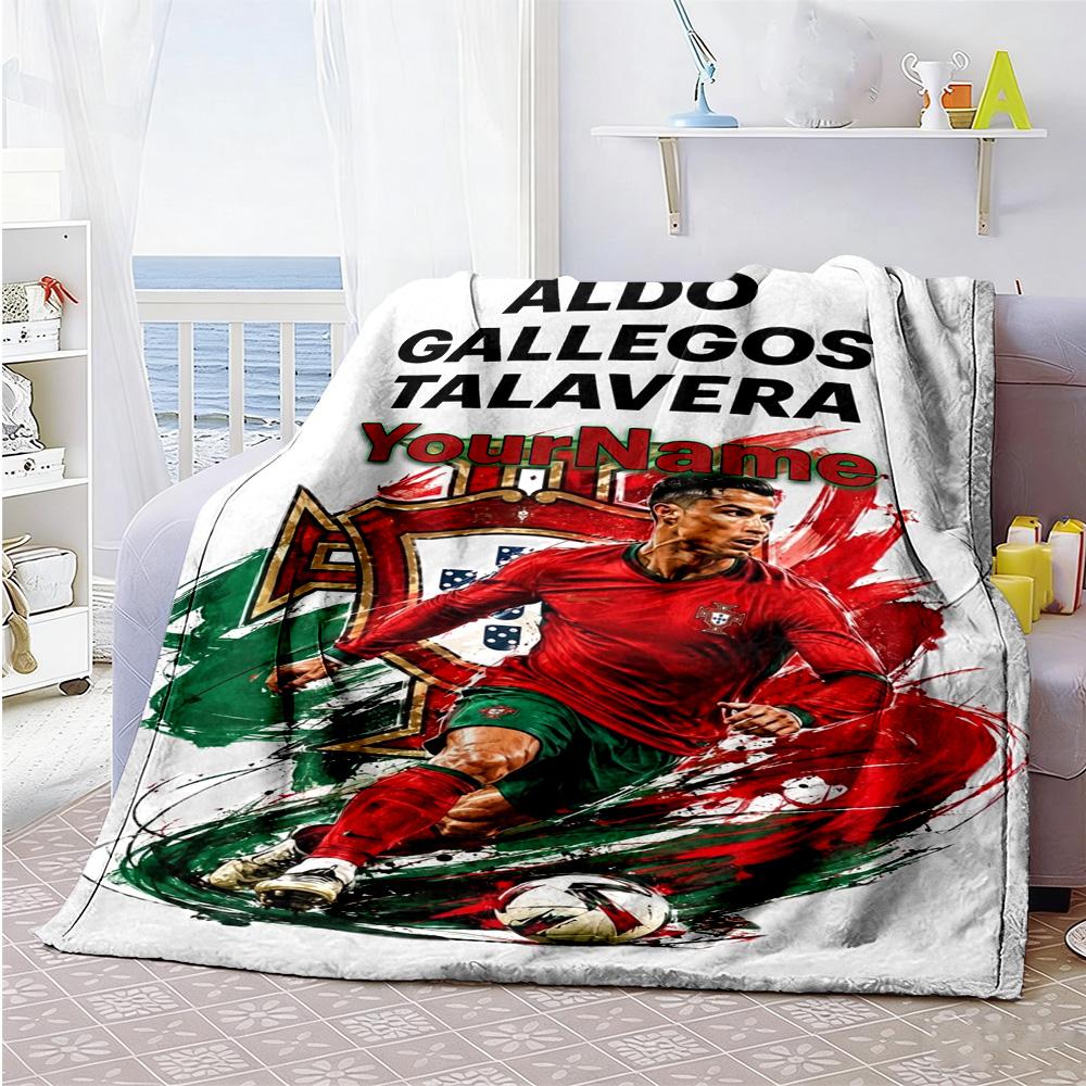 Cristiano Ronaldo 17 Personalized Text Blanket Lightweight Personalized Blanket Ultra-Soft Versatile for Chair Nap Couch Sofa All-Season Use