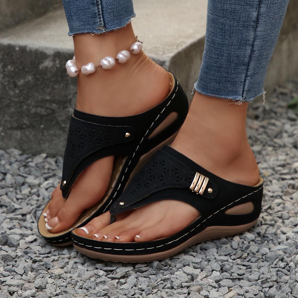 Flip Flops Women's Hollow Out Wedge Summer  Wedge Sandals Clip Toe Orthopedic Sandals Woman Pu Leather Non-Slip Soft Slippers