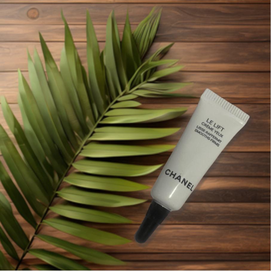 Chanel Le Lift Creme Yeux Lisse-Raffermit Smooths-Firms