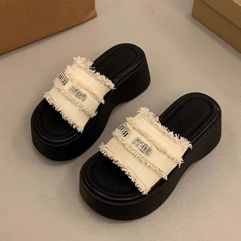 Beautiful Thick-bottomed Small Fragrant Cool Slippers Women's Summer Wear 2025 New Models with Skirts, High-end Internet Celebrity One-word Drag