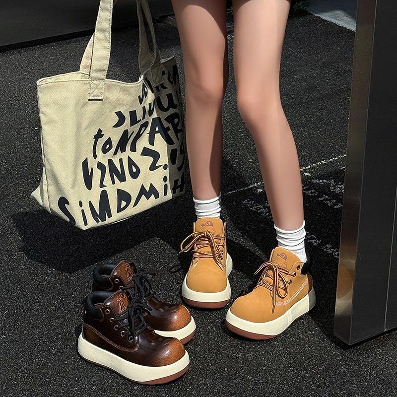Fashion Women Fad Casual Big Head Rhubarb Boots No Slip Soft Bottom Height Increased Boots Thick-bottomed Lady Tooling Boots Botas Mujer