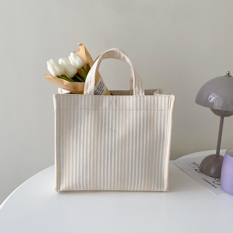 

Women s bag new small square bag fashionable and simple handbag single piece messenger bag