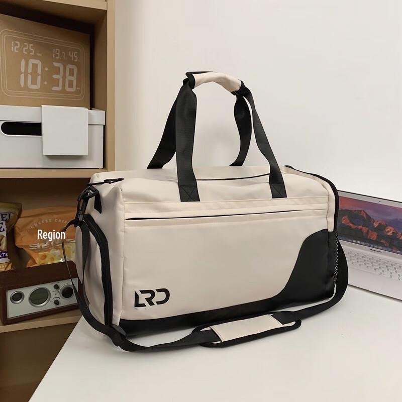 

Xiaoyan Men s Large Capacity Business Messenger Bag