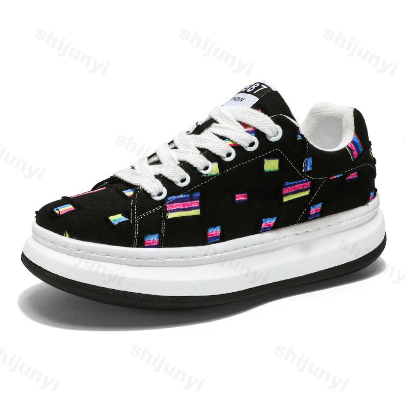 Fashion 2025 Spring New Men's Thick Sole Height Increasing Versatile Fashion Trend Casual Shoes Non Slip Low Cut Comfortable Comfortable