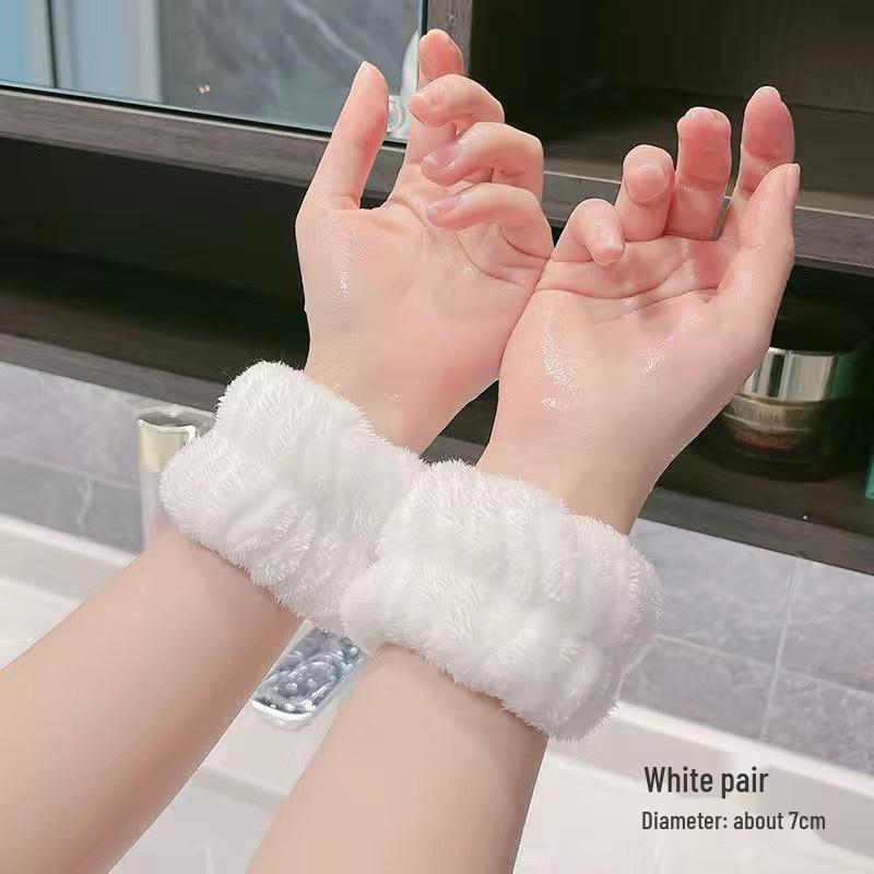 Plush Flannel Absorbent Wristbands & Splash-Proof Headband Set