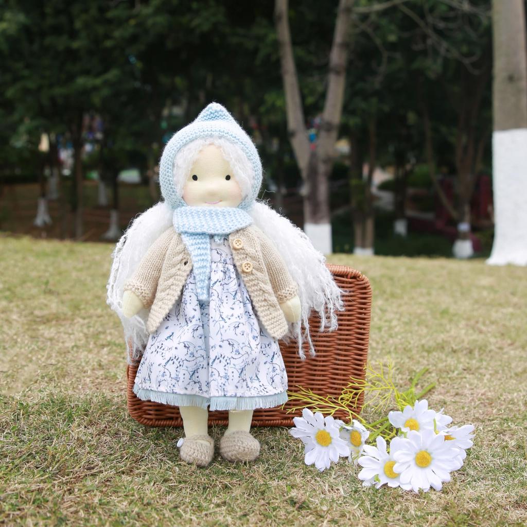 BlissfulPixie Waldorfpuppe Handgemachte Puppe Waldorfpuppe - Kate 30cm Weiches Mädchen Niedliches Stofftier Perfekte Puppe für Kinder