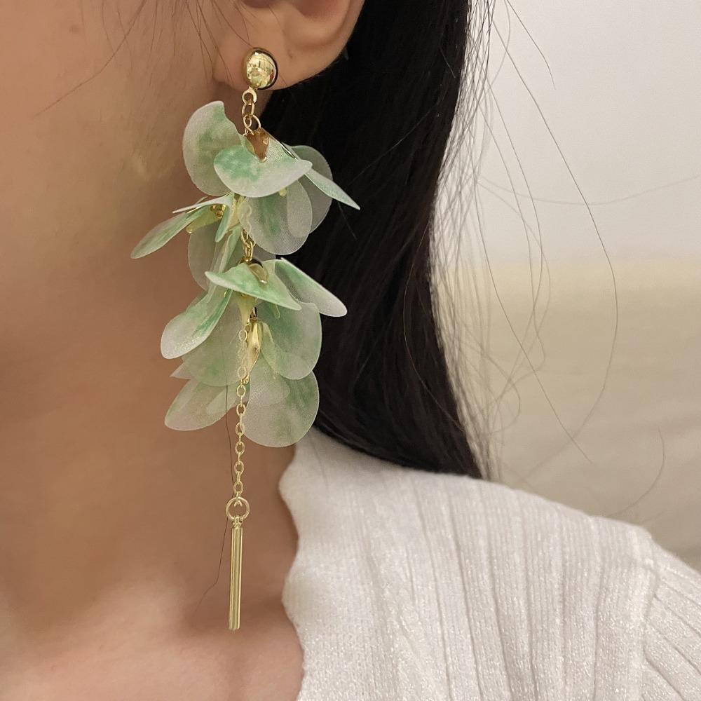 Temperament Women Earrings Light Luxury Stud Earrings Big Flower Long Tassel Earrings  Daily Wear