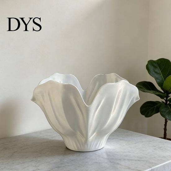 Sleek Desktop Ornament 3D Printed Flower Vase, Modern Shaped Minimalist Container, Versatile Floral Arrangement Vessel Artistic Holder for Home Living