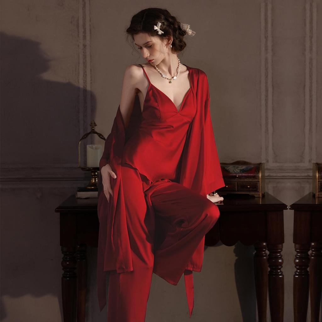 Pure Desire Ice Silk Camisole and Pants Set: Women's Spring/Summer Lightweight Pajamas