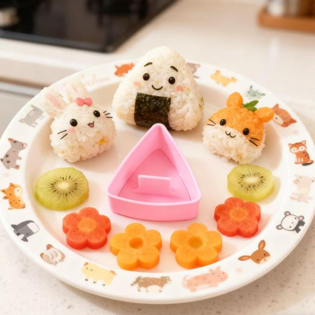 Triangle Onigiri Mold: Food-Grade Sushi Rice Pressing Tool