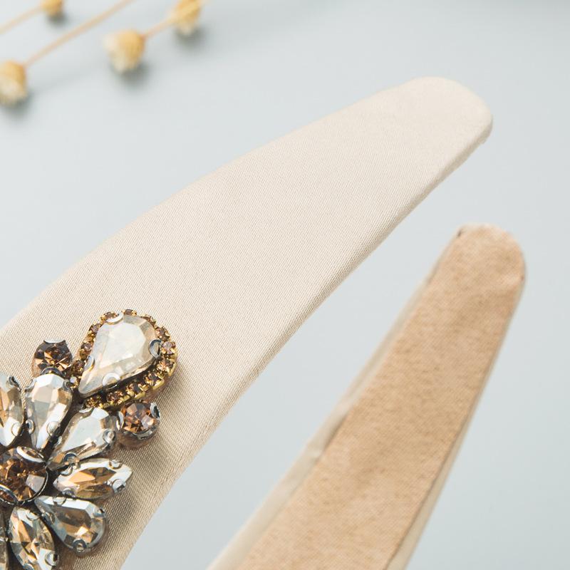 Damen Haarband Vintage Kristall Blume Barock Perle Street Shoot Breite Seite Kopfbedeckung