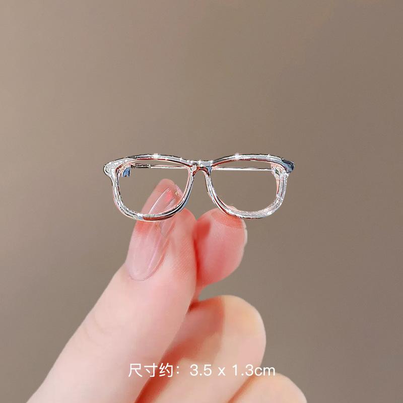 New brooch high-end high-end pin exquisite suit corsage wholesale fixed clothes