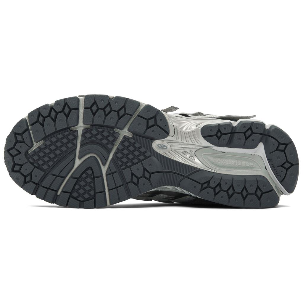 New Balance 1906A Betonová Stříbrná Metalická Unisex Tenisky Šedá Brighton-Šedá M1906AG