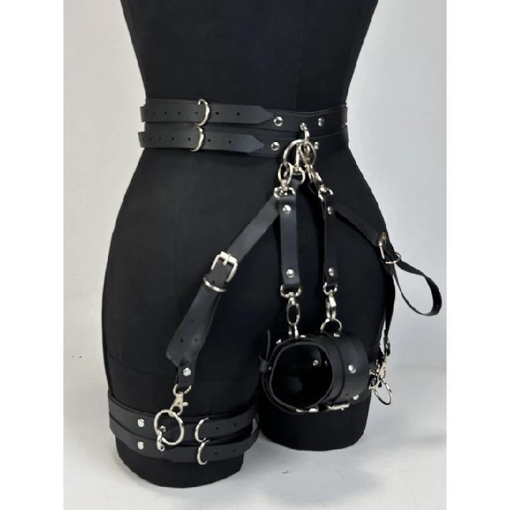 Women Sexy Leather Thigh Garter Belt Lingerie Leg Straps Bdsm Bondage Women Handcuffs Fetish Clothing Festival Rave Accessory