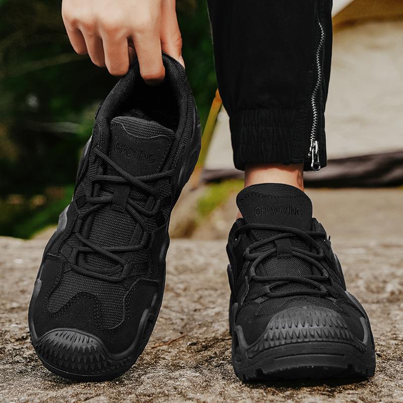 Retro Men's Workwear Platform Shoes Non-slip Wear-resistant Mountaineering Hiking Shoes Outdoor Camping Hunting Sneakers 2025